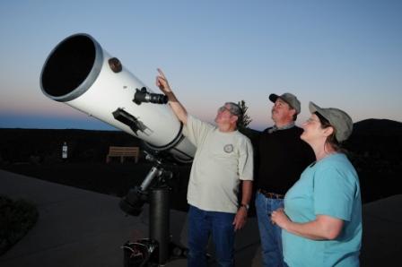 Star Party. Photo by the U.S. National Park Service.