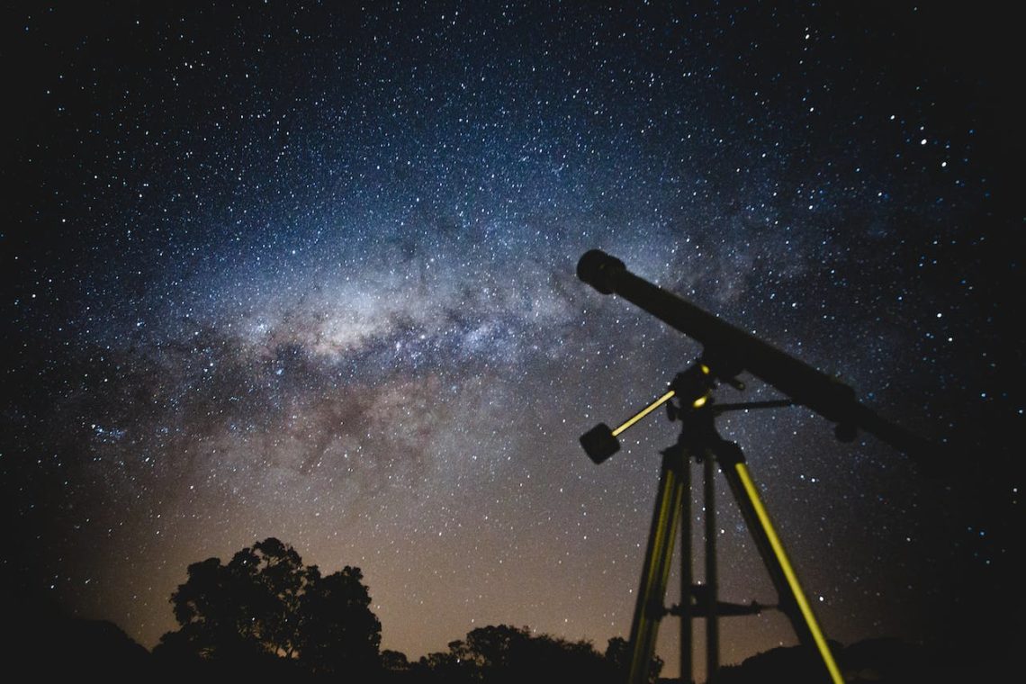 Mastering Astronomy Telescope