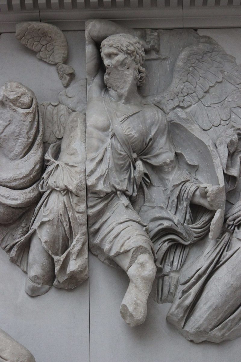 Uranus Pergamon Altar